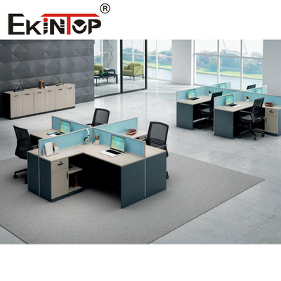 Opvouwbaar 2 4 6 Persoon Office Workstation Desk Draaiend E1 Houtmateriaal ODM