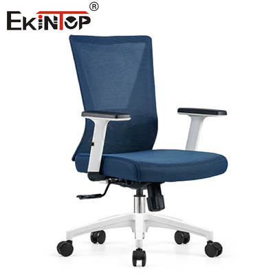 De blauwe Ergonomische Regelbare Wapens van Mesh Office Desk Chair With