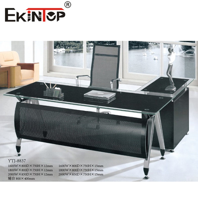 Moderne glazen vergaderbank Contemporary elegance for meetings