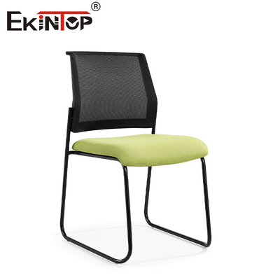 Zwarte en groene geheugenfoom kussen nesting conferentieruimte stoelen