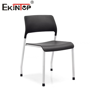Plastic moderne trainingsstoel stapelbare bezoekersstoel metalen been