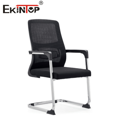 Zwarte Mid Back Moderne Mesh rugleuning kantoorstoel met wielen en armleuningen