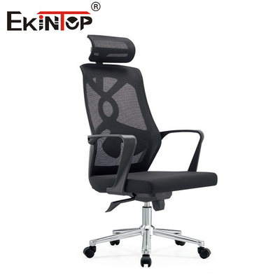 Kantoorstoel van meshmateriaal met moderne stijl en ergonomische hoofdsteun
