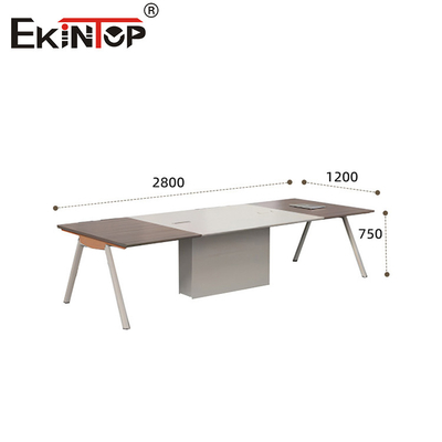 Conferentietafel in moderne stijl met metalen benen en houten materiaal