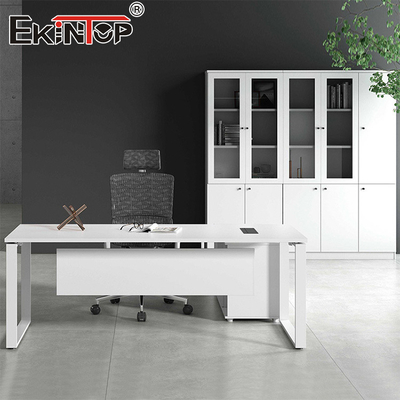 Uitvoerend kantoor bureau met metalen benen Minimalistische stijl meubels