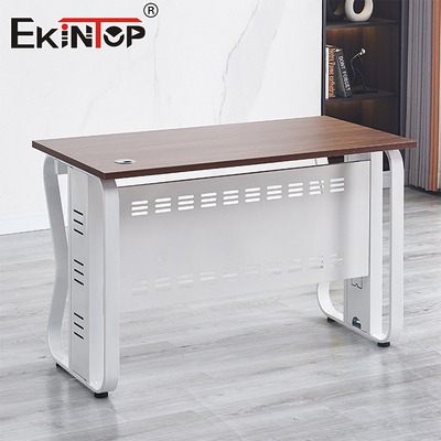 Ergonomisch ontwerp Minimalistisch kantoor bureau Computer bureau van massief hout