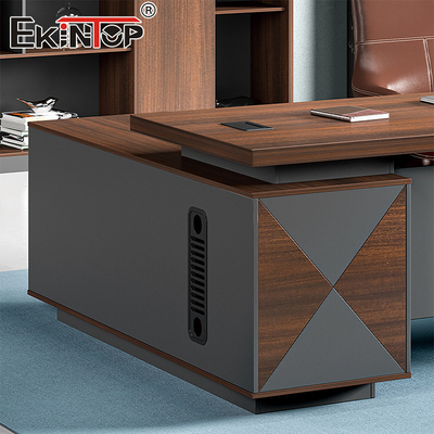Klassieke stijl Walnut Executive Office Desk Groot bureau met laden