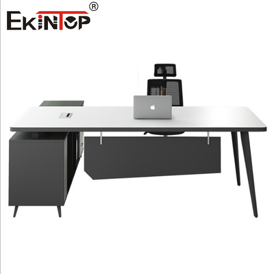 Computertafel kantoor bureau commerciële stijl voorbeeld groot schrijfbord