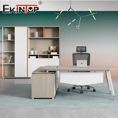 Minimalistisch stijlmanager kantoor bureau modulair bureau meubilair