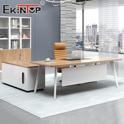 Moderne kantoorbureaubureaus Werkstations Kantoorruimtes Modulair bureaumeubilair