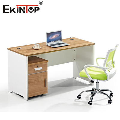 Aanpasbare kleine kantoor bureau medewerkers Modulaire bureau meubels