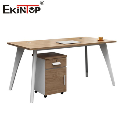 Moderne kantoormeubilair set kantoor bureaus werkstations klein bureau tafel