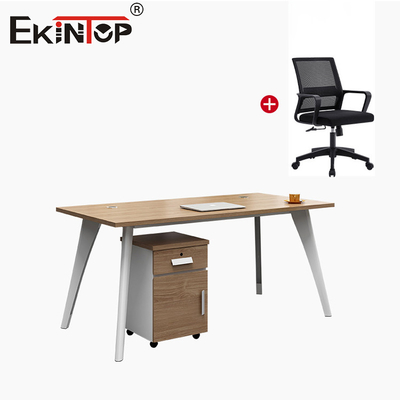 Houten kantoormeubilair