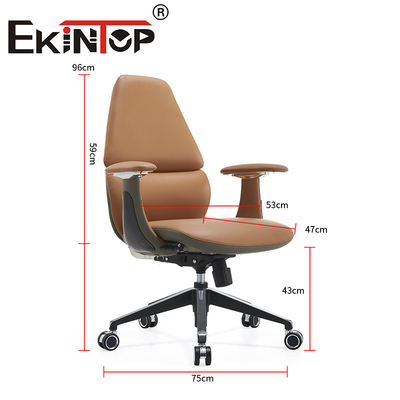 Draaibare ergonomische kantoorkamerstoel Lederklubstoelen met verstelbare armsteun