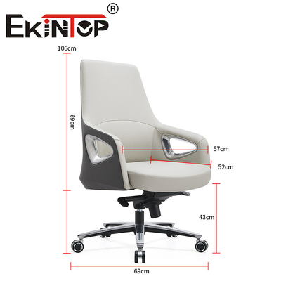 Uitvoerend ergonomisch draaibaar Moderne manager kantoorstoel Lederklubstoelen